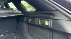 Land Rover Range Rover Velar 2.0 P300 R-Dynamic HSE 5dr Auto Petrol Estate